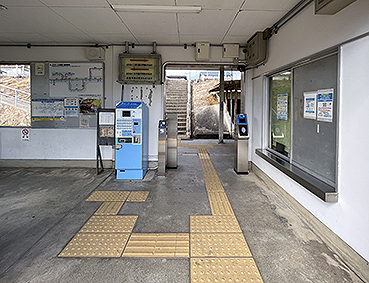 ���� ���w