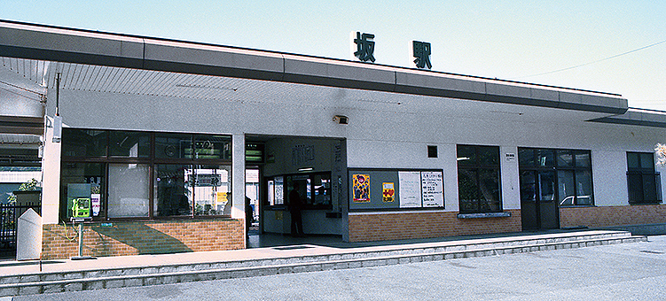 ��w�@���w��