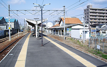 ���� ���_���w ���w��