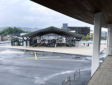 �{���q�H �{�����V��