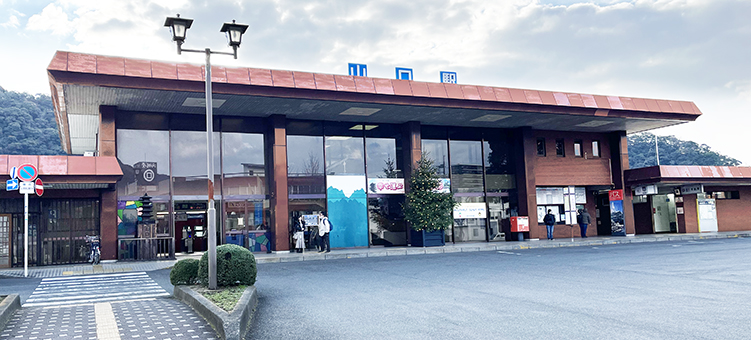 �R���� �R���w