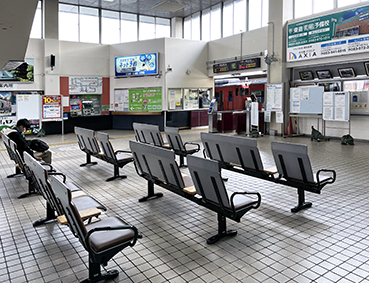 �R���� �R���w