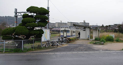 ����c���{�R�x���E����{�R�w