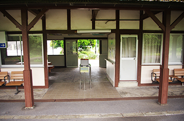 ���哒�{�w