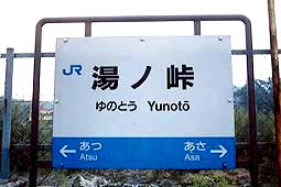 ���m���w