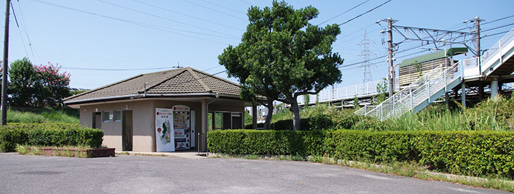 ���R�����w