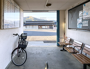 �R�A�� �R�Ɖw