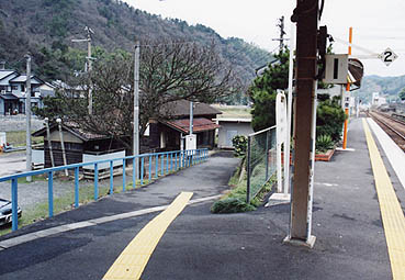 �^�q�w ���w��