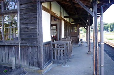 �������w