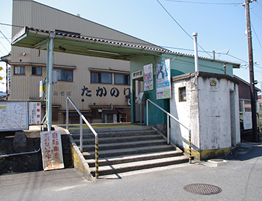 ���� ���J���w