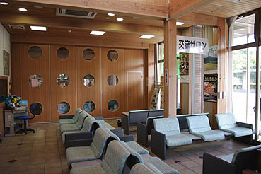 �o�_�O���w