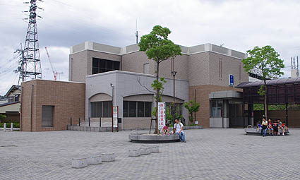 �n���S�Z�n���w