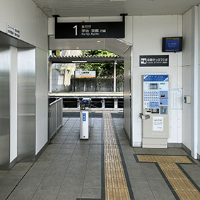 �ޗǐ� �R�鑽��w