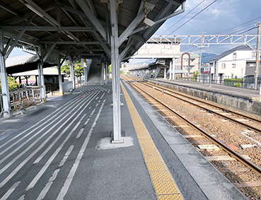 阪和線 畝傍駅