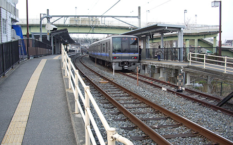 ���u�БO�w