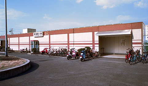 ���Q����w