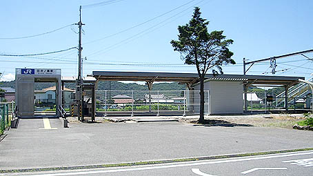 �c��m���w