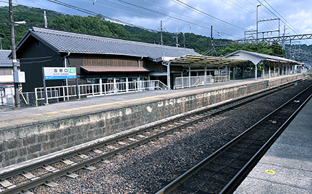 �a�̎R�� �g����w