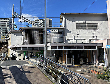 ��a�� �󍁉w