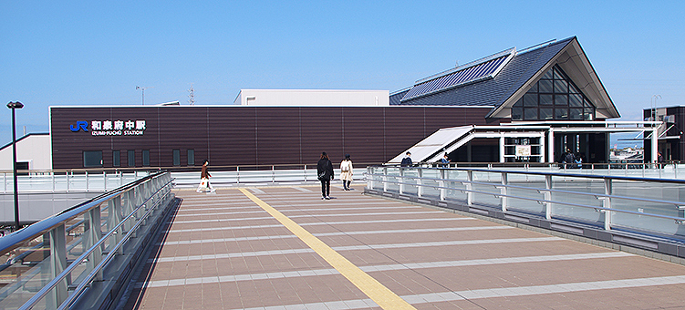 �a��{���w