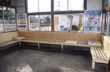 �������w