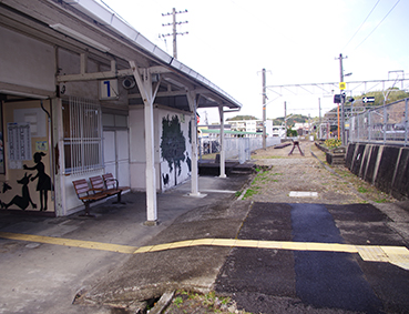 �I�ɐV���w