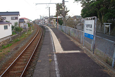 �I�ɓV���w