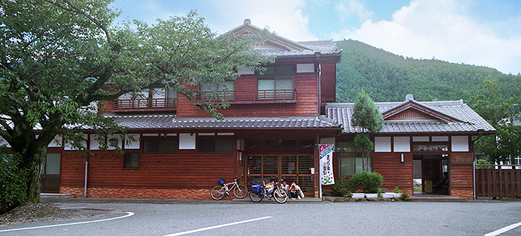 �ɐ����m�w