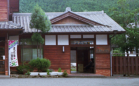 �ɐ����m�w