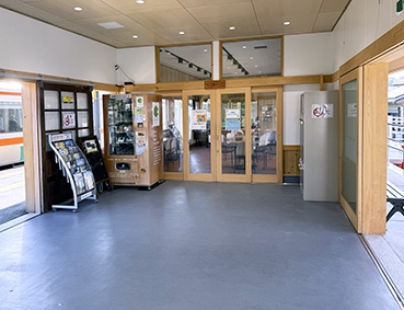 �Q�{�� �c�ۉw