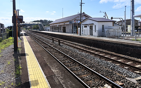 �Q�{�� �c�ۉw