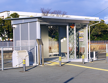 �R�c����w