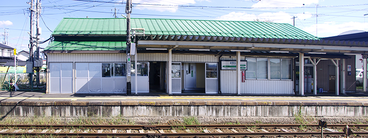 ���ωi���w