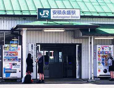 ���ωi���w