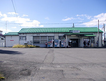 ���ωi���w