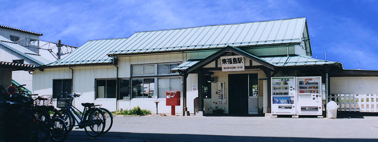 �������w