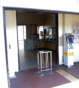 �������w