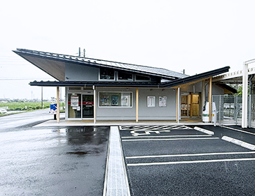 ���k�� ���{��w