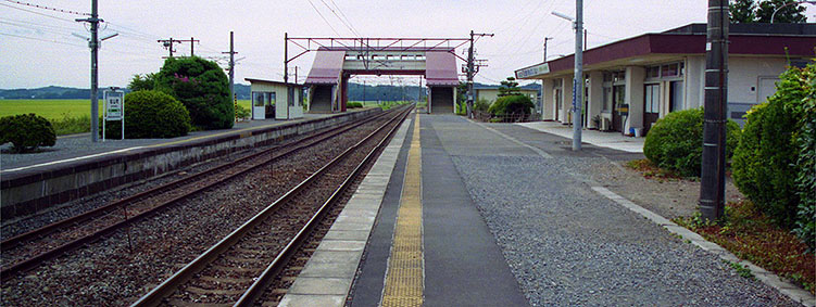 ���R���w