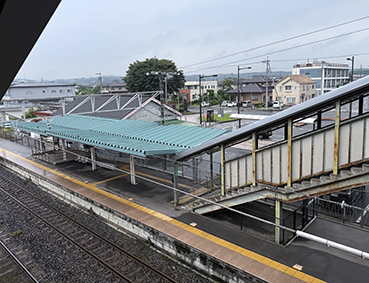 ���k�� ���w