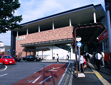 ��z�� �w��w