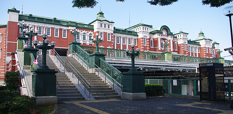 ����� �[�J�w