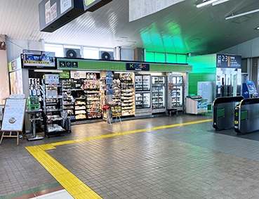 ����� ����w