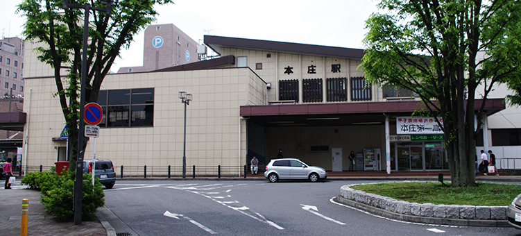 ����� �{���w