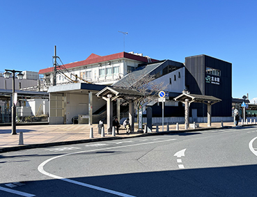 ����� �k�{�w