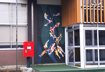 �z�����w