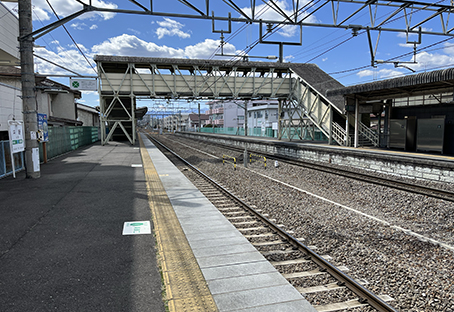 ��z�� ���w