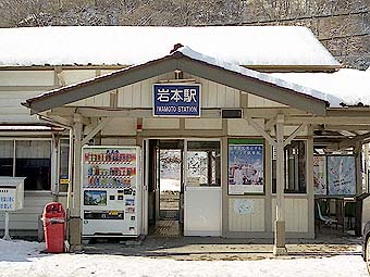 ��{�w���w��