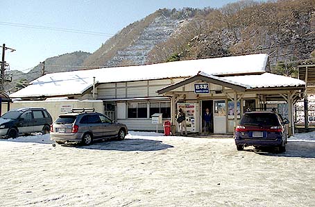 ��{�w���w��