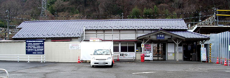 ��{�w���w��